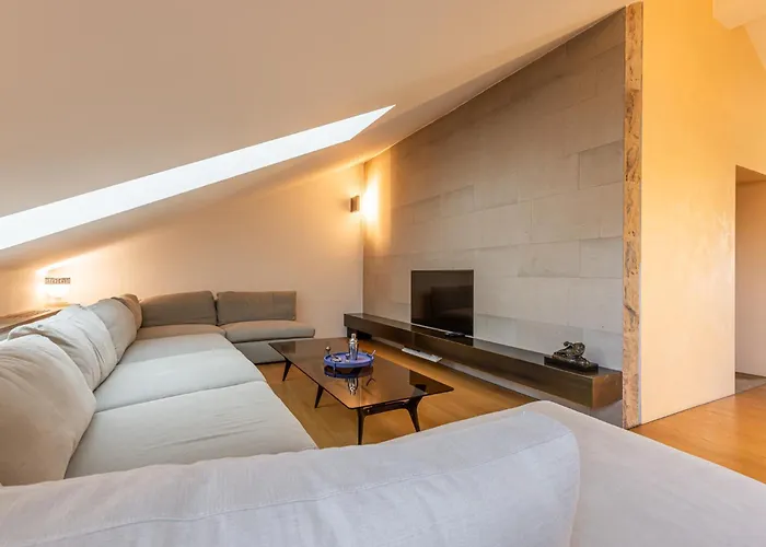 Montenapoleone Luxury Penthouse